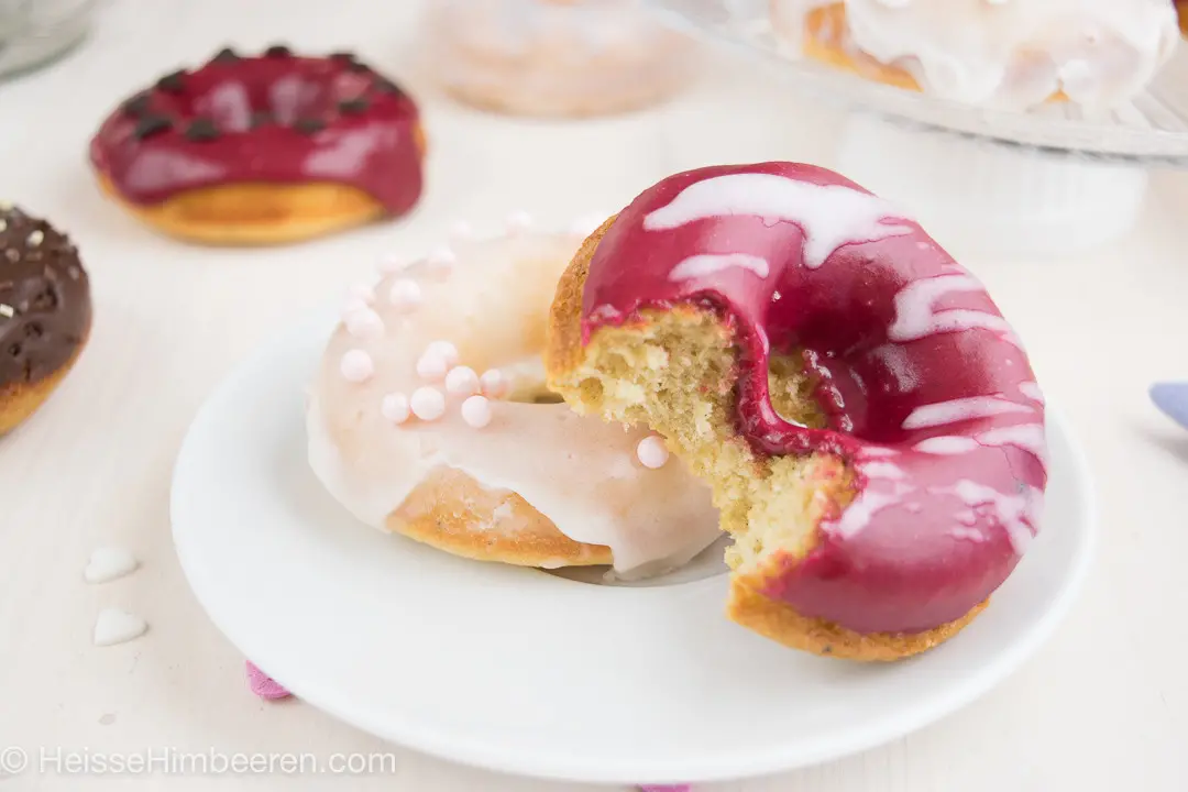 Donuts Rezept für Donuts aus dem Ofen | Heisse Himbeeren