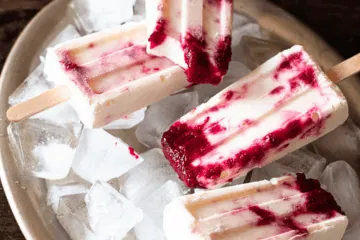 Very Berry Eis am Stiel selber machen Very Berry Eis am Stiel selber machen