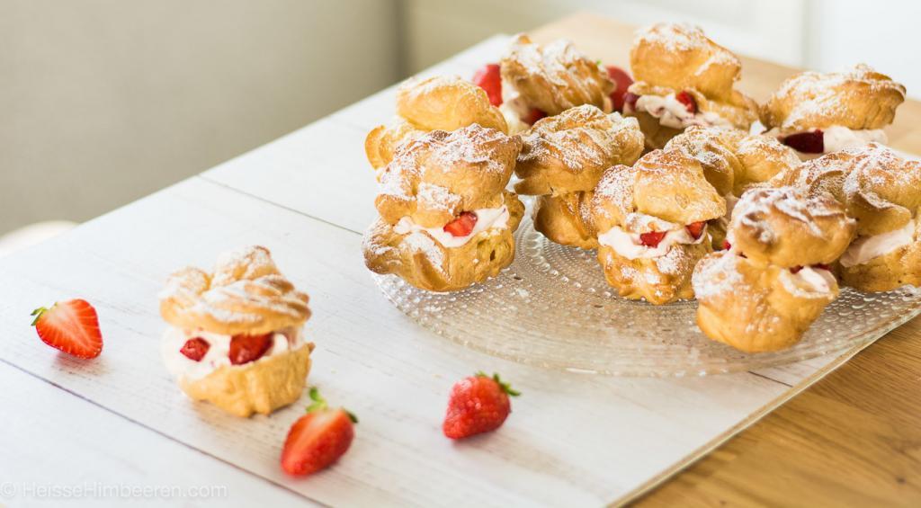 Einfache Windbeutel mit Erdbeeren &amp; Sahne aus nur 10 Zutaten