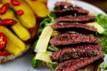 Steak Sandwich mit der besten Sandwich Sauce – auch vegetarisch perfekt Steak Sandwich mit geheimer Sandwich Sauce