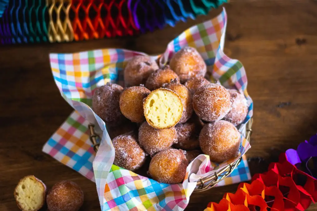 Rezept für Quarkbällchen, gehen als Fingerfood immer, nicht nur zu Fasching.
