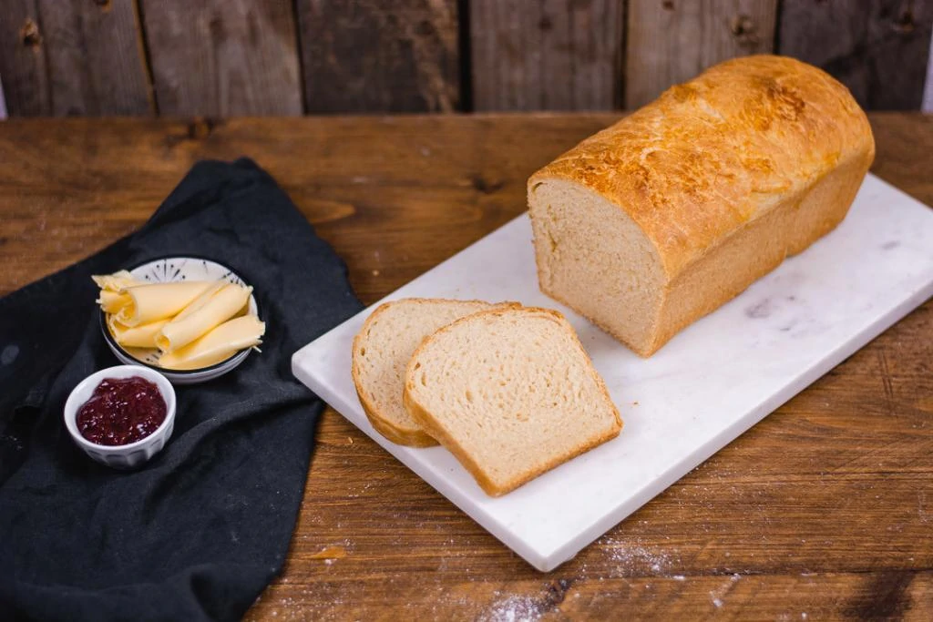 Ein Toastbrot schnell selber machen als Brot Rezept.