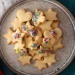 Omas Butterplätzchen Rezept