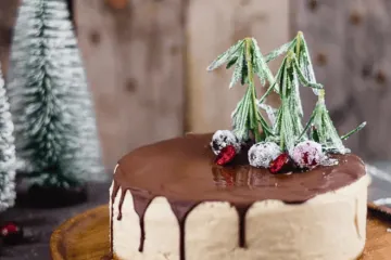 Weihnachtlicher Käsekuchen mit Spekulatiusboden Weihnachtlicher Käsekuchen mit Spekulatiusboden