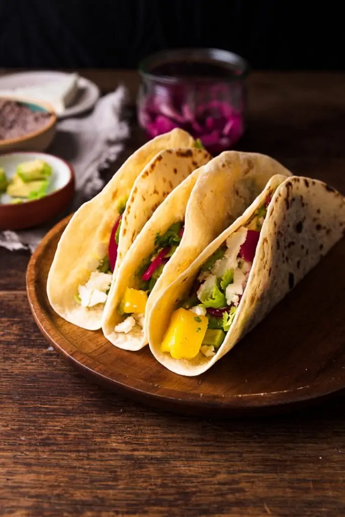 Vegetarische Tacos als mexikanisches Rezept.