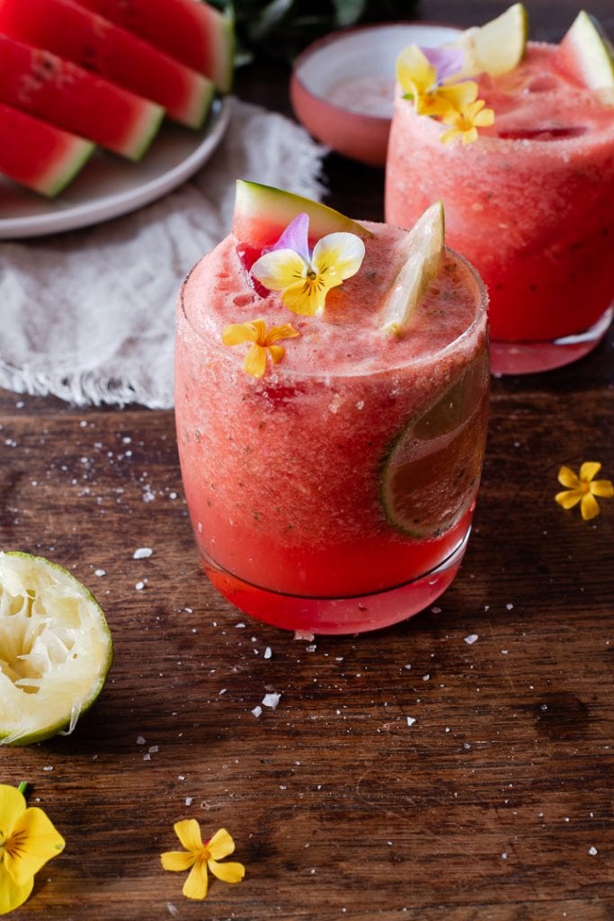Wassermelonen Cocktail auf Eis. 