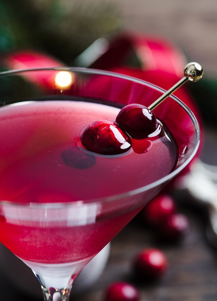 Ein Cranberry Martini mit Gin und ohne Tonic!