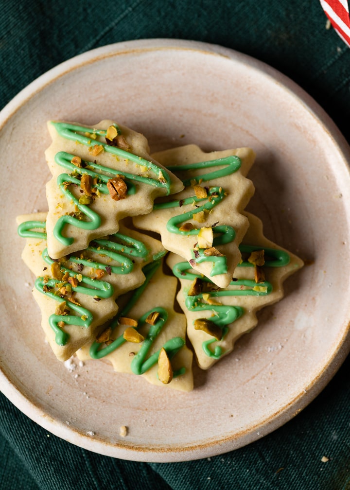 Pistazien Tannenbäume sind etwas ungewöhnliche Plätzchen mit Pistazien.