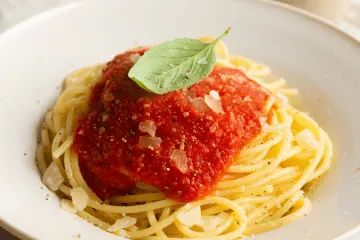 Wie kocht man Nudeln? (die Anleitung für perfekte Pasta) Wie kocht man Nudeln? Nudeln kochen Rezept