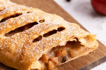 Schneller Apfelstrudel mit Blätterteig Schneller Apfelstrudel mit Blätterteig