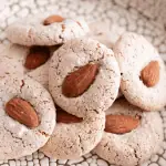 Omas Mandelmakronen ohne Oblaten