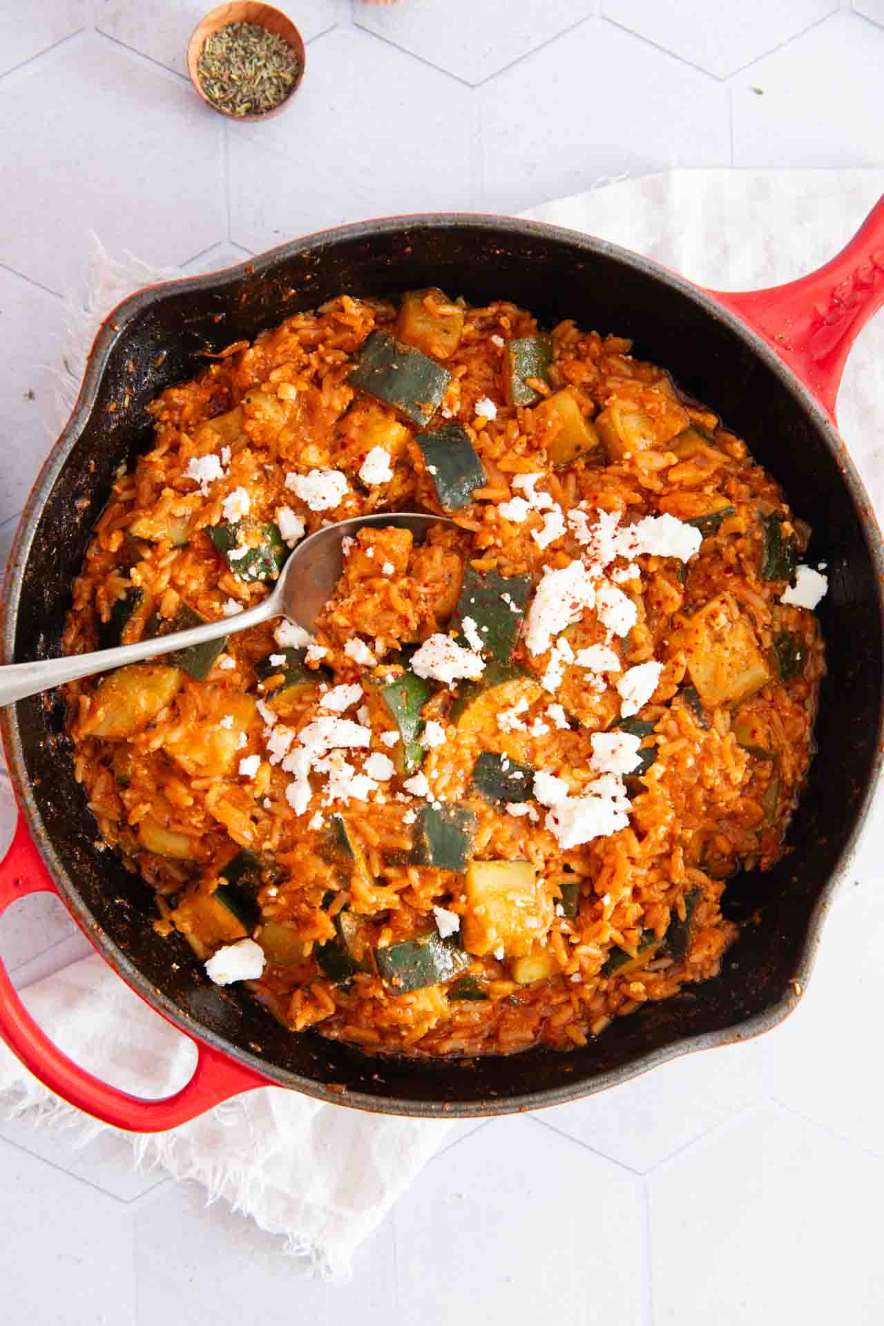 Zucchini Reis Pfanne - schnell & so lecker Zucchini Reis Pfanne - schnell & so lecker