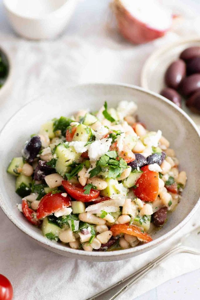 Ein griechischer Bohnensalat.