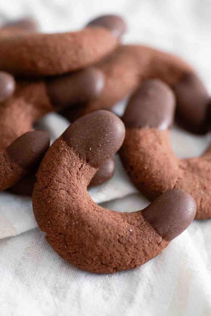Omas Nougatkipferl backen