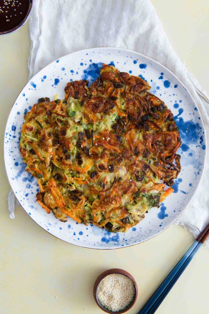 Koreanische Gemüse Pancakes