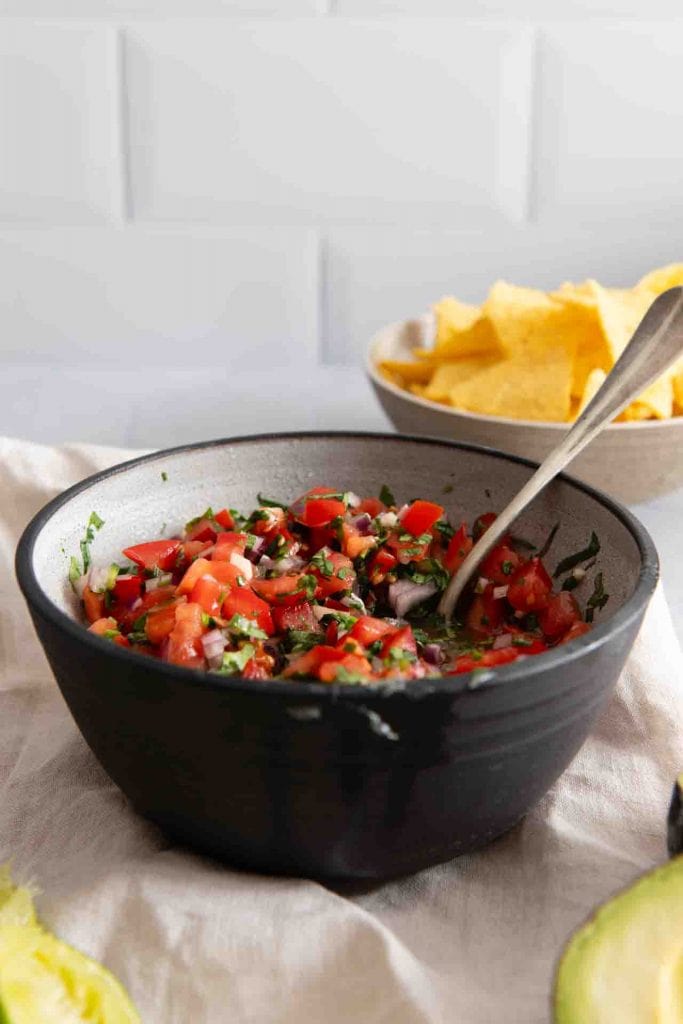 Pico de Gallo mit Nachos