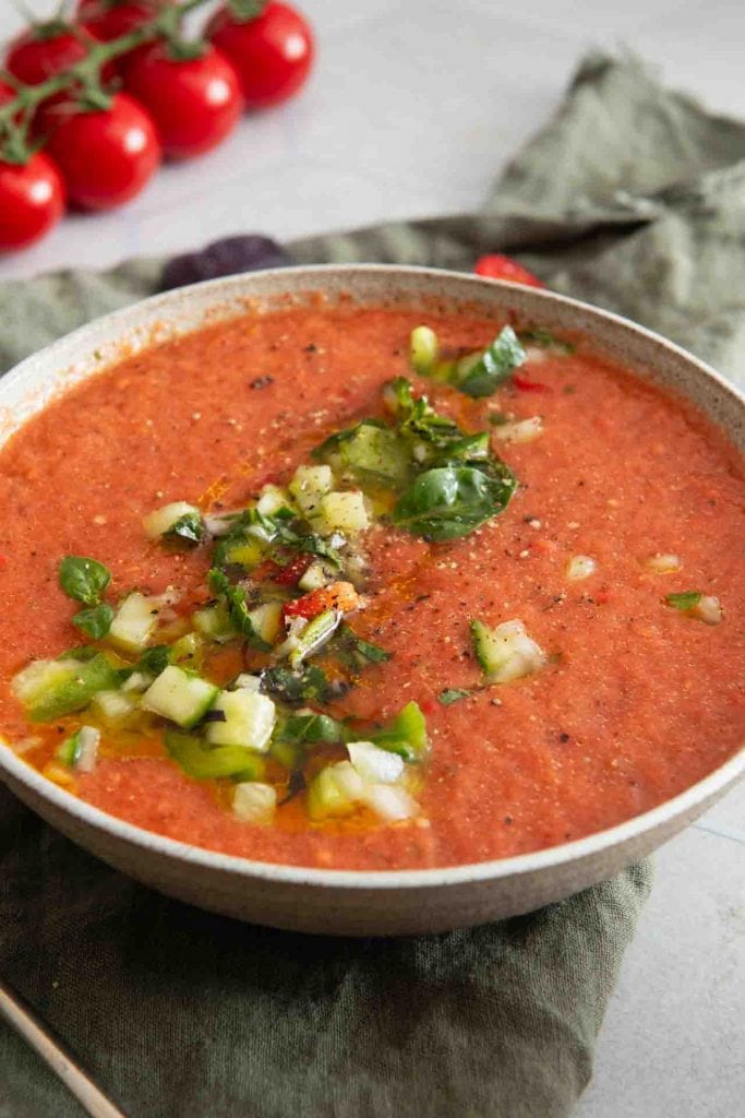 Ein Gazpacho Rezept original spanisch.