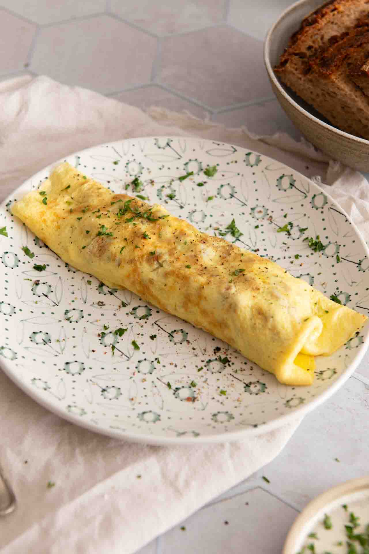 Omelett mit Pfifferlingen: So wird es saftig, aromatisch und gelingt sicher