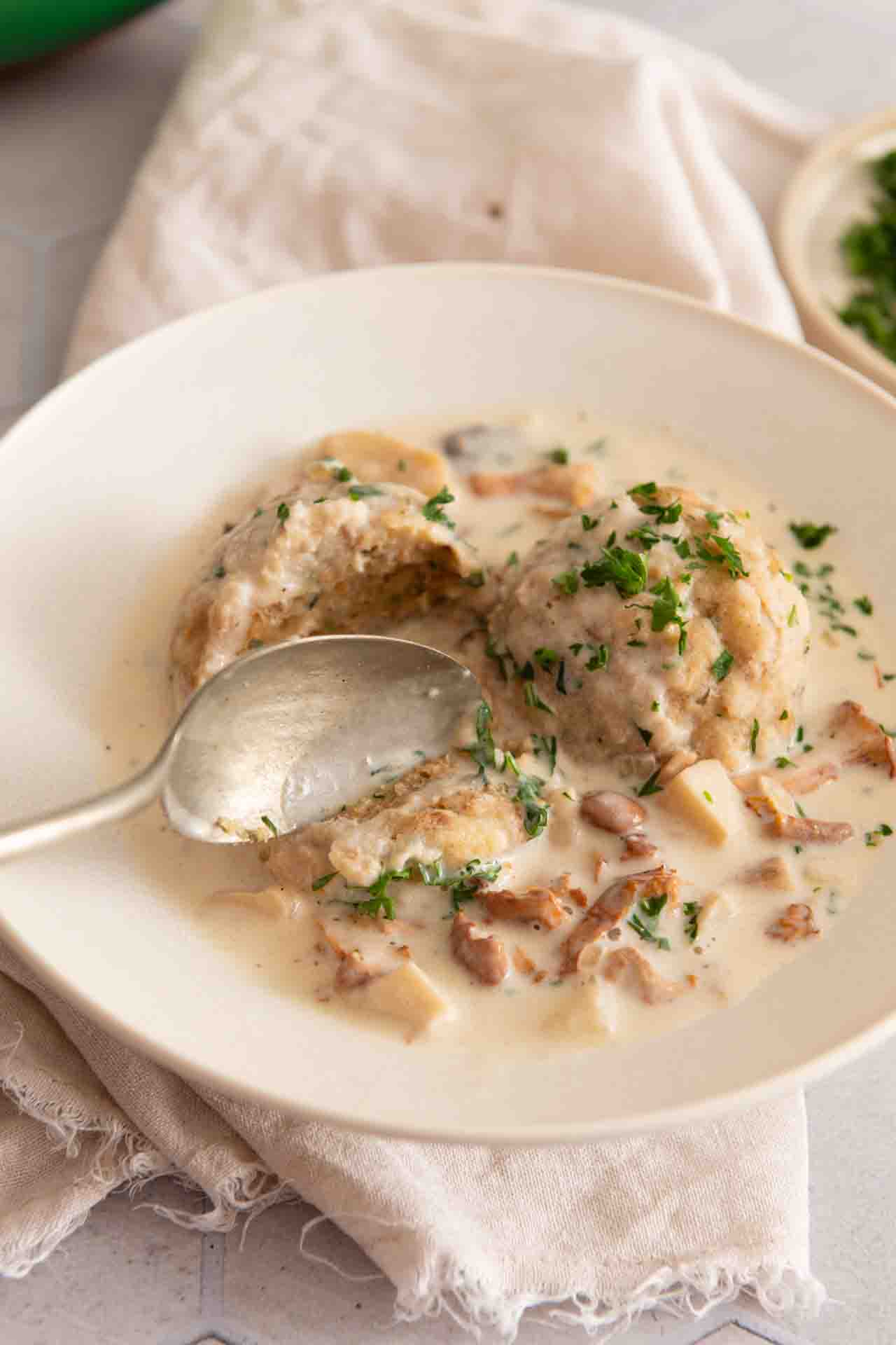 omas-rahmschwammerl-mit-semmelkn-del-original-bayerisches-rezept