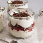 Schichtdessert im Glas: Das geniale Baukasten Rezept Schichtdessert im Glas
