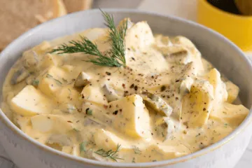 Eiersalat Hausfrauenart – das klassische Rezept selbst gemacht Eiersalat Hausfrauenart – das klassische Rezept selbst gemacht