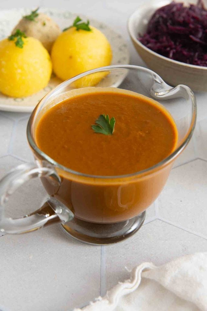 Vegane Bratensoße nach meinem erprobten Rezept.